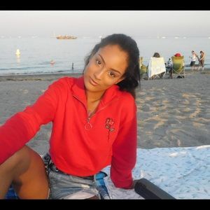 Meet your Posher, Leah